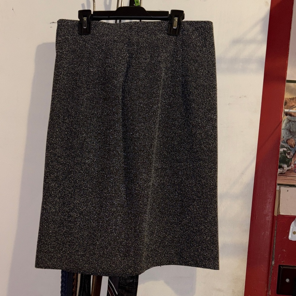 Chic Charcoal Women's Pencil Skirt